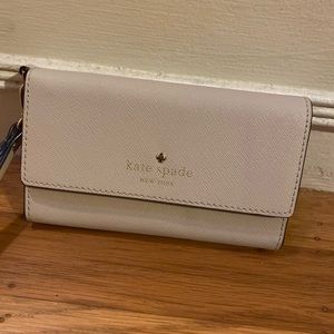 Kate spade cell phone wristlet